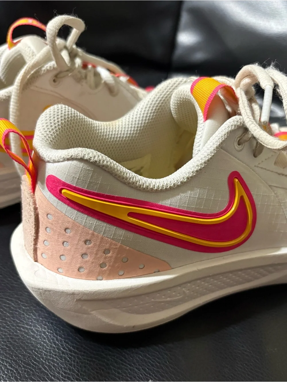 Nike GT 03 sneaker shoes  Pink & Yellow sneakers for girls/women’s size 6.5Y